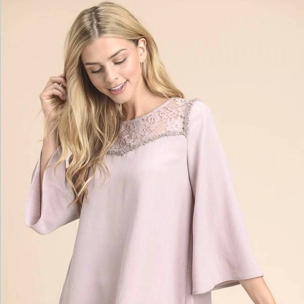 NEW DOE AND RAE 3/4 bell sleeves top with lace detail in lavender